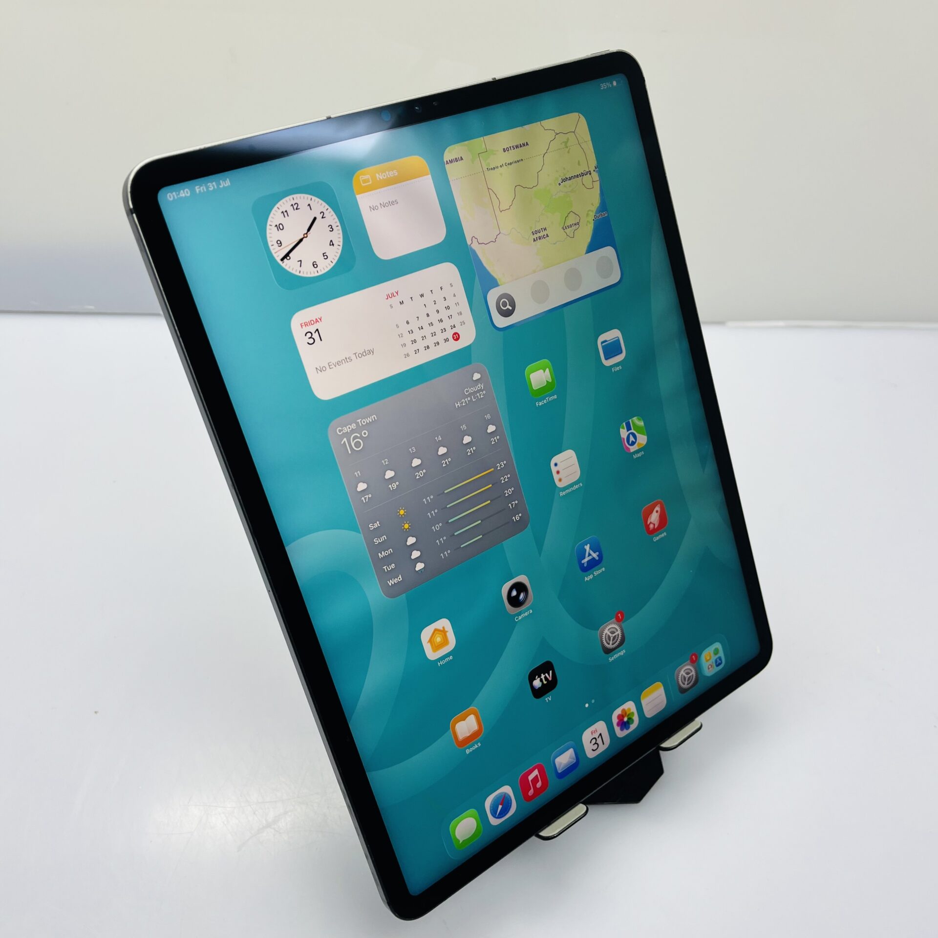Apple iPad Pro 12.9-inch 5th Gen 256GB (Wifi/Cellular) Space Gray - Curtain Effect on Display, Screen Lifting (Condition: Fair) - Image 6
