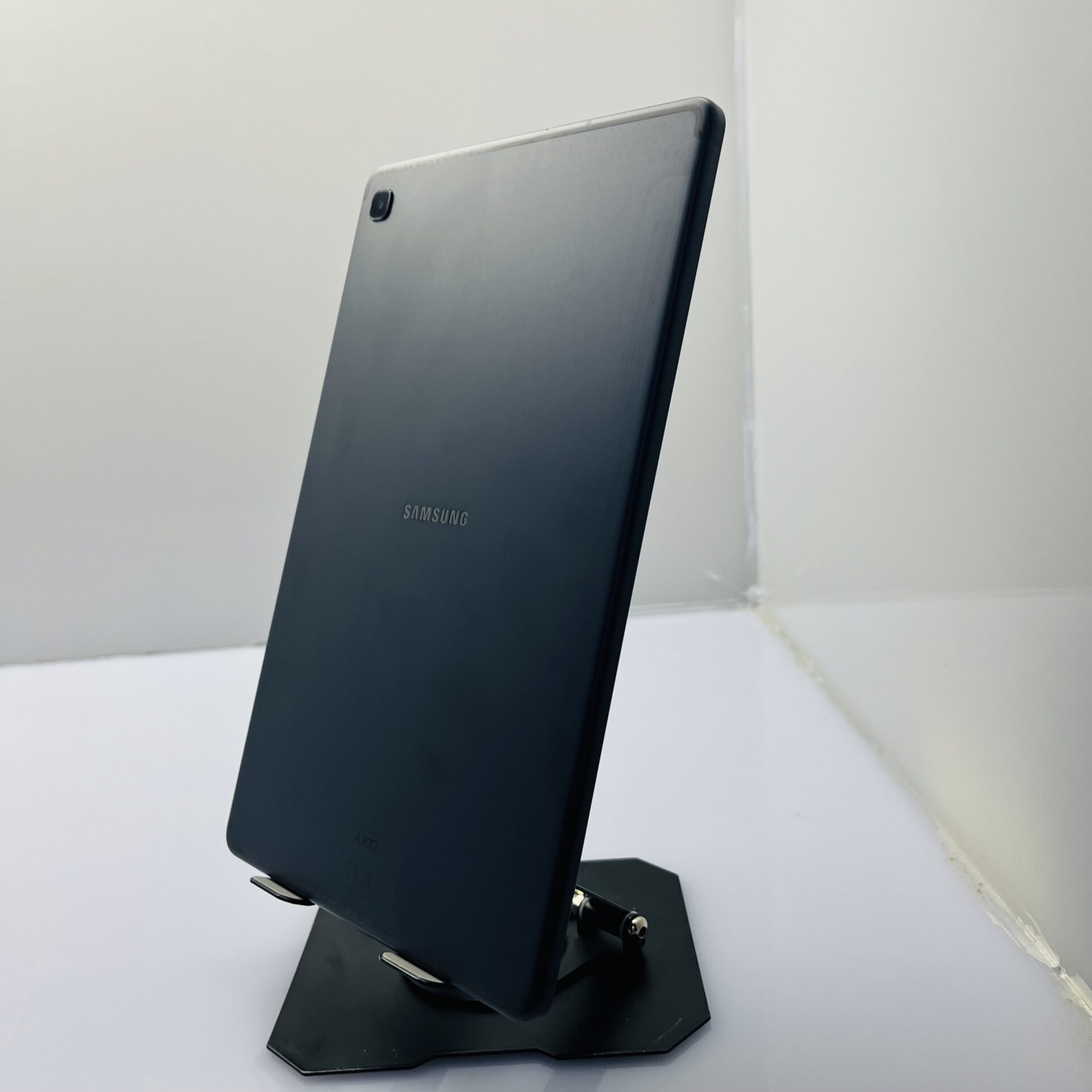 Samsung Galaxy Tab S6 Lite 10.4" 64GB Oxford Gray (Condition: Excellent) - Image 6