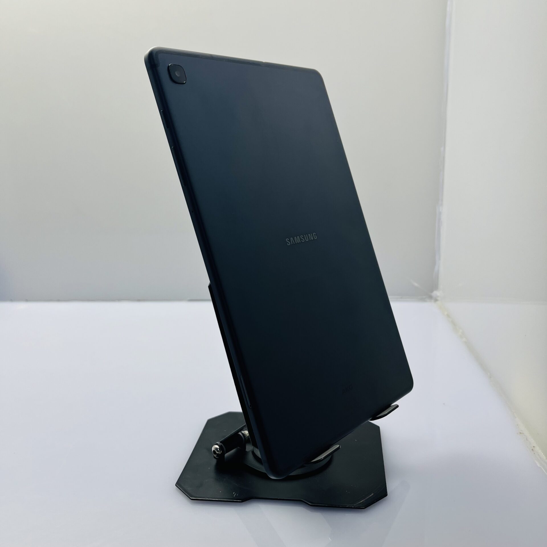 Samsung Galaxy Tab S6 Lite 10.4" 64GB Oxford Gray (Condition: Excellent) - Image 7