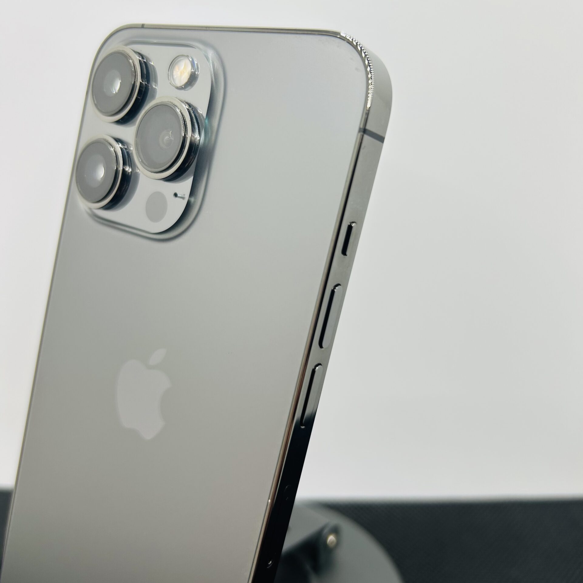 Apple iPhone 13 Pro 128GB Graphite (Condition: Good) - Image 10
