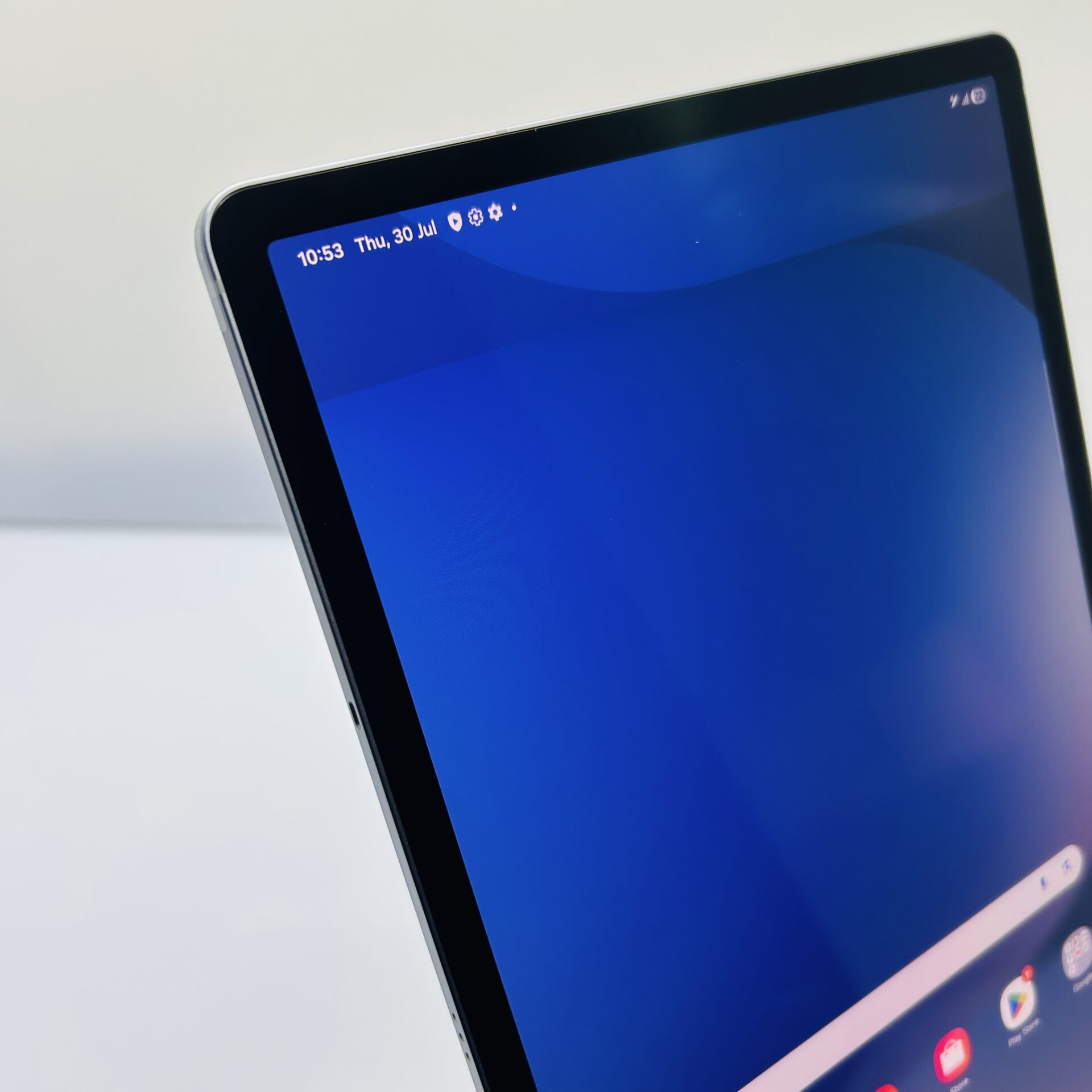 Samsung Galaxy Tab S10 Plus 5G 256GB Moonstone Gray (Condition: Excellent) - Image 4