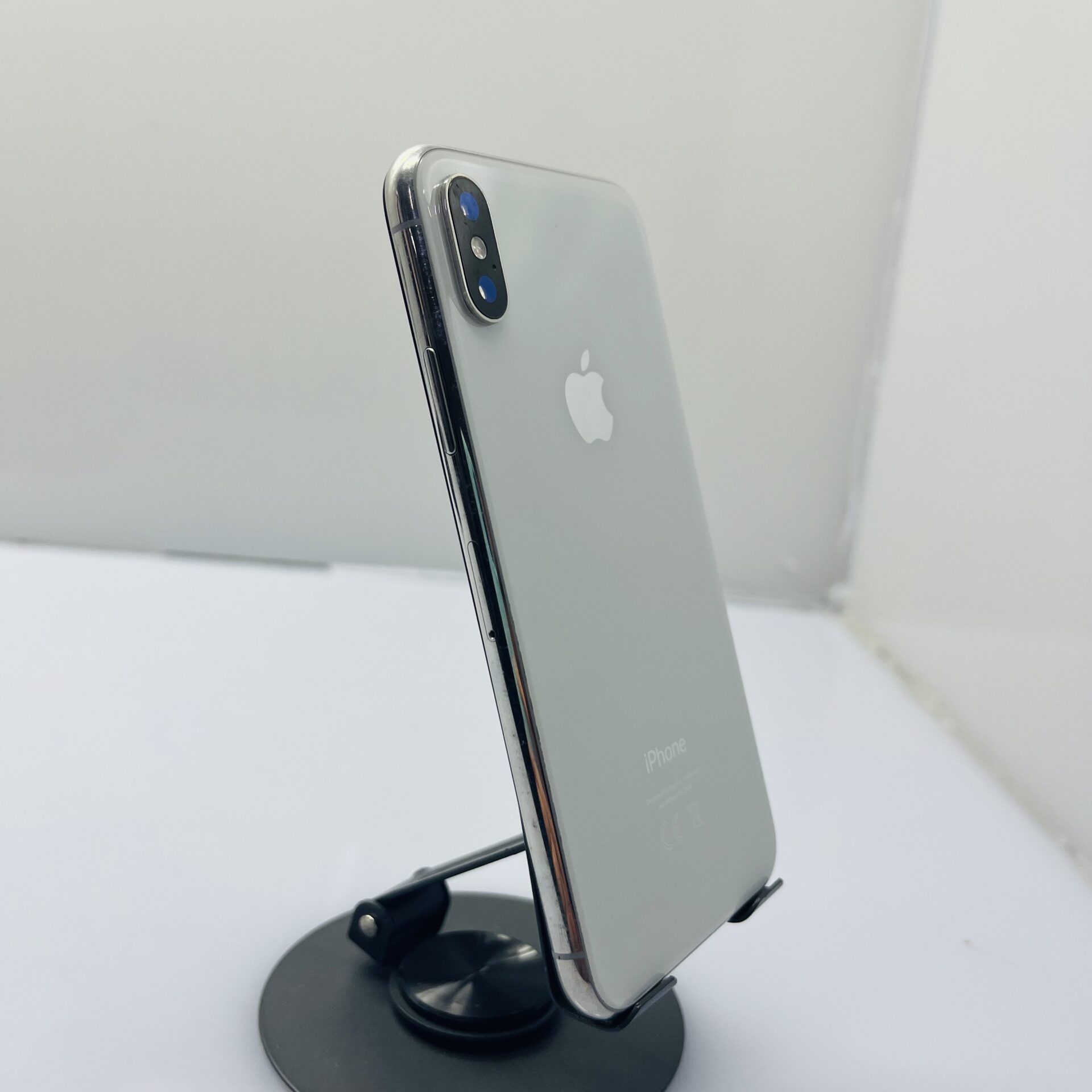 Apple iPhone X 64GB Silver (Condition: Good) - Image 8
