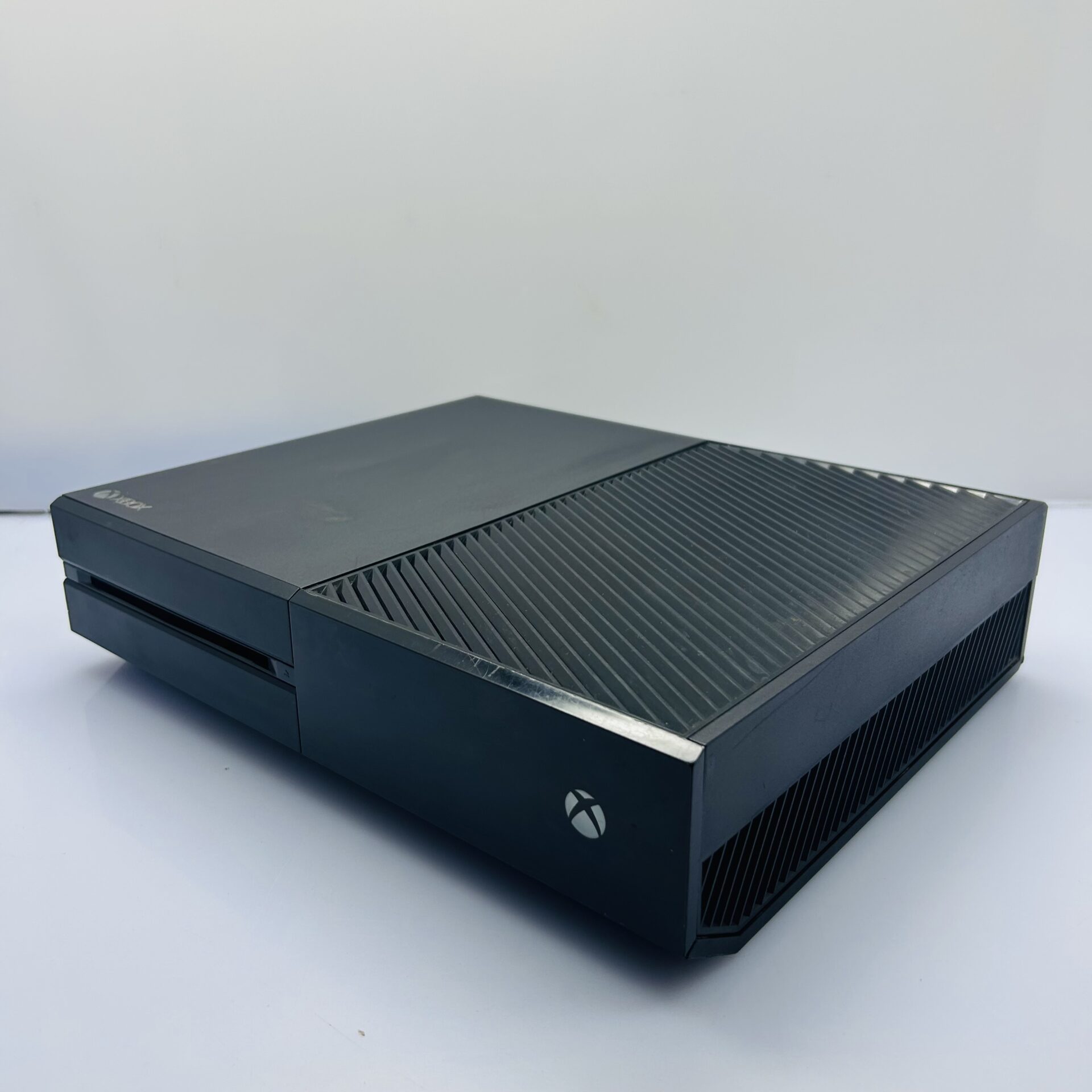Microsoft Xbox One 500GB Black (Condition: Good) - Image 8