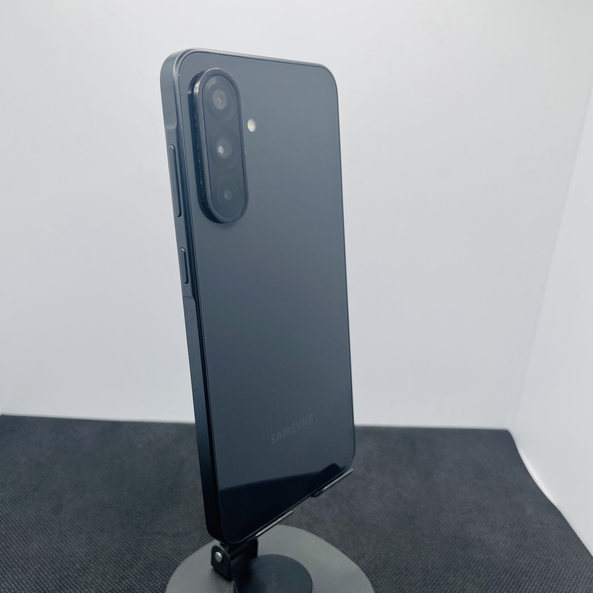 Samsung Galaxy A36 128GB Awesome Black (Condition: Excellent) - Image 8