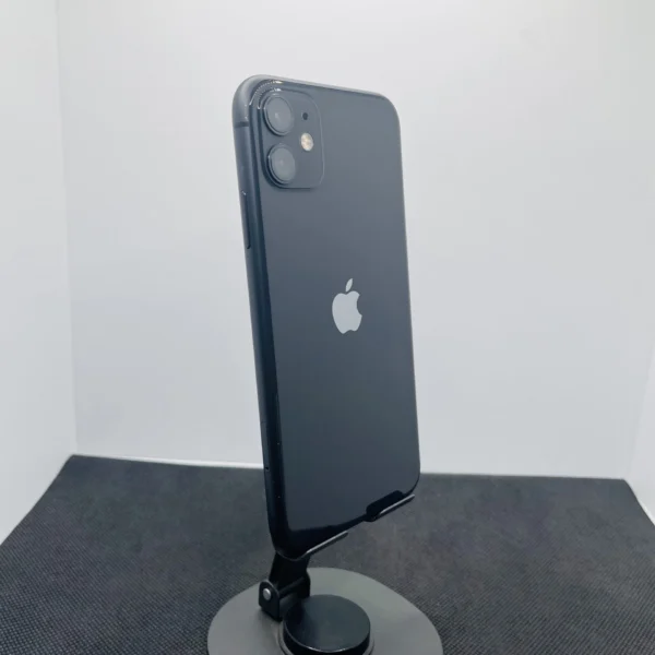 Apple iPhone 11 ブラック 64GB Apple iPhone 11 64GB Black (Condition: Good) | Epic Deals SA