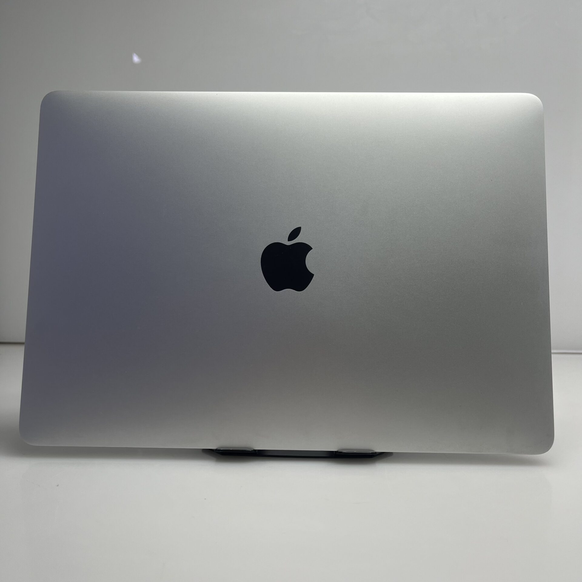 Apple MacBook Pro 13-inch "Core i5" 2.3 GHz (2017) 8GB RAM 128GB SSD Silver - Cracked LCD Panel (Condition: Good) - Image 9