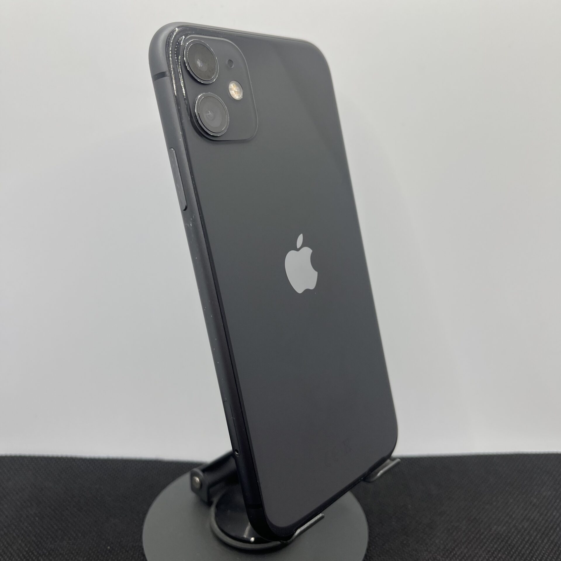 Apple iPhone 11 128GB Black (Condition: Good) | Epic Deals SA