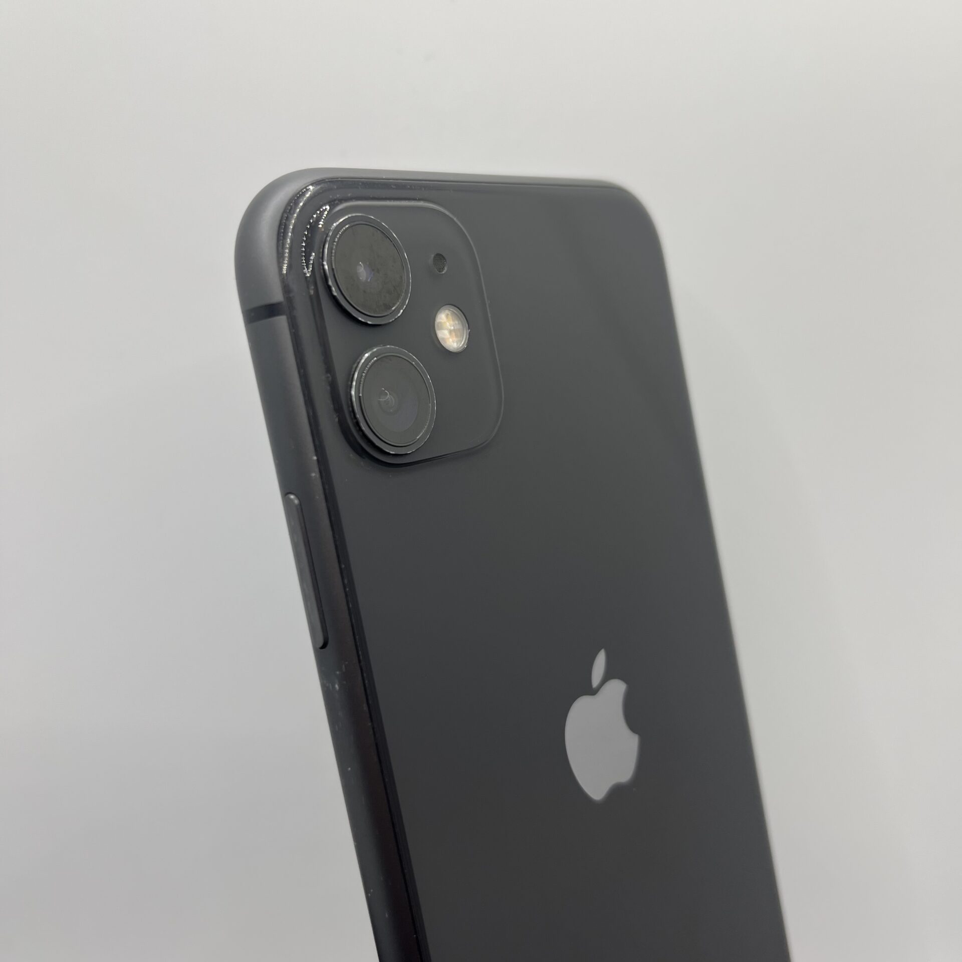 Apple iPhone 11 128GB Black (Condition: Good) | Epic Deals SA