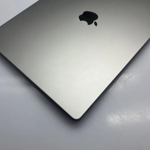 Apple MacBook Pro 