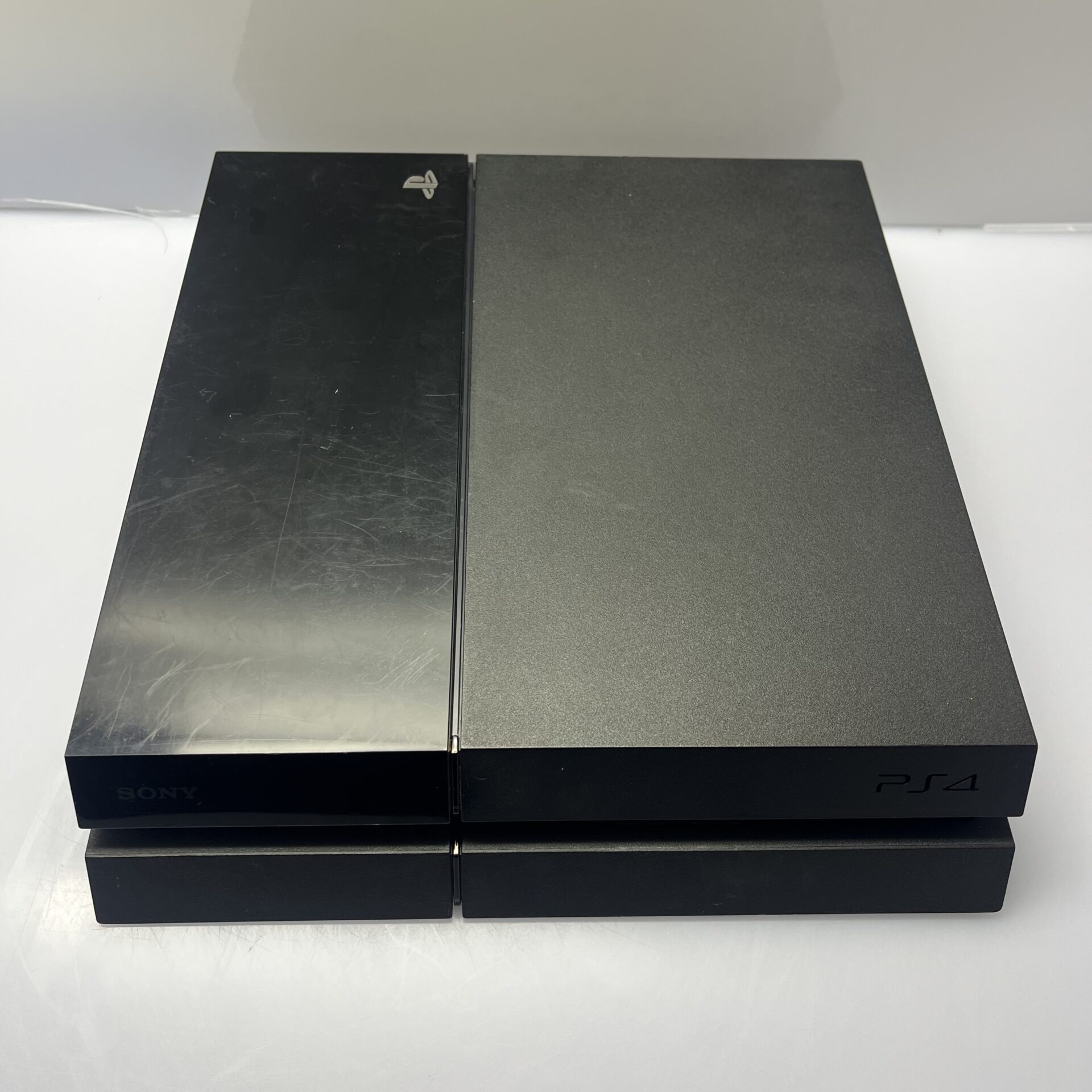 Sony PlayStation 4 Original 1TB Black (Condition: Good) - Image 8