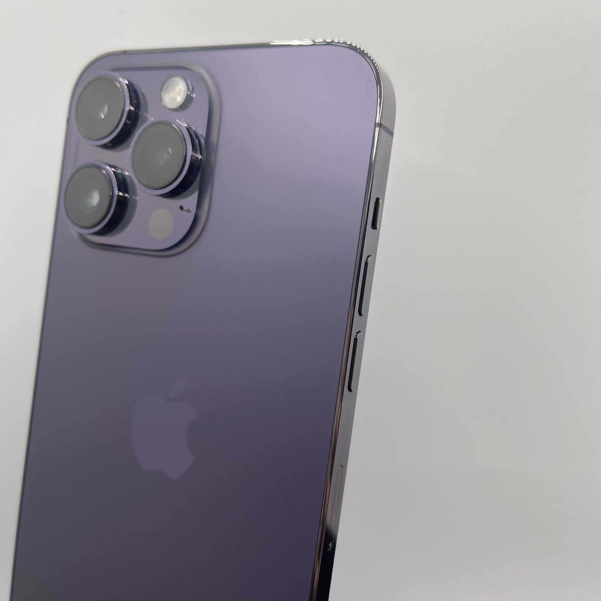 Apple iPhone 14 Pro Max 256GB Deep Purple - Shadow Spots (Condition: Good) - Image 10