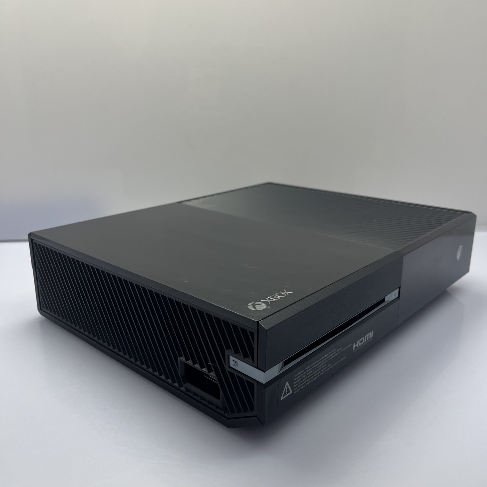 Microsoft Xbox One 1TB Black (Condition: Good) - Image 6