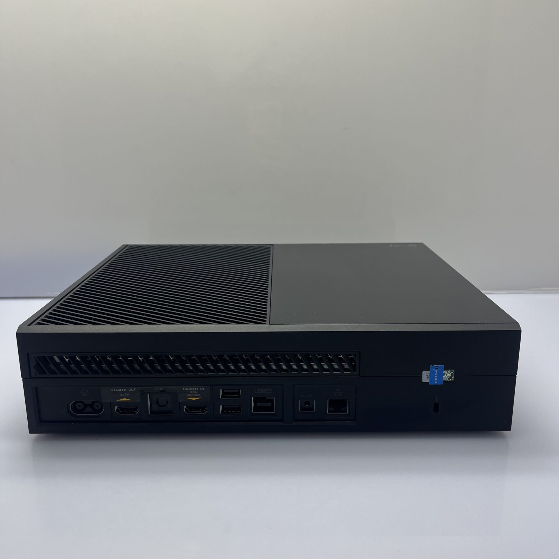 Microsoft Xbox One 1TB Black (Condition: Good) - Image 4
