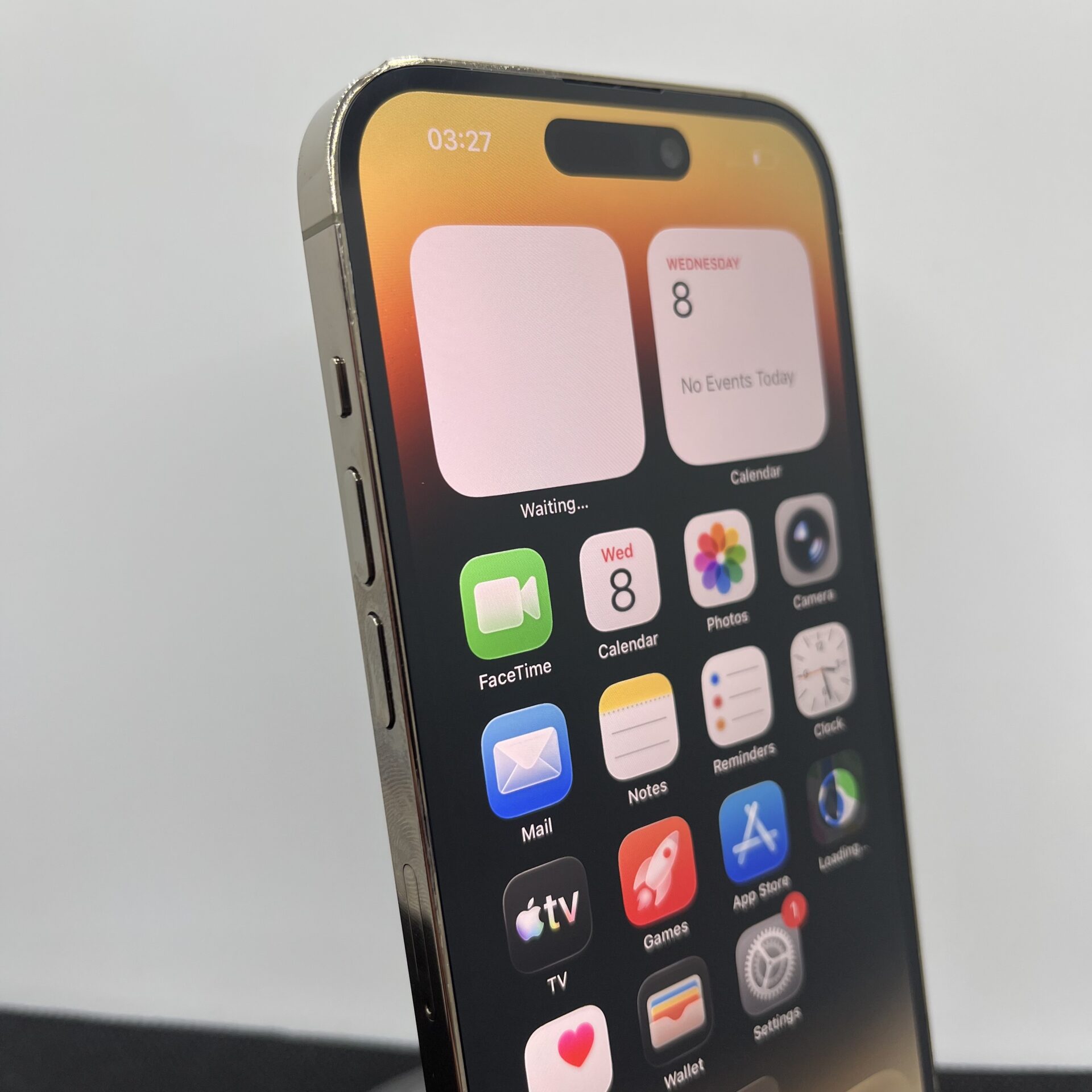 Apple iPhone 14 Pro 256GB Gold - Shadow Spots on 3x Zoom Camera (Condition: Good) - Image 4
