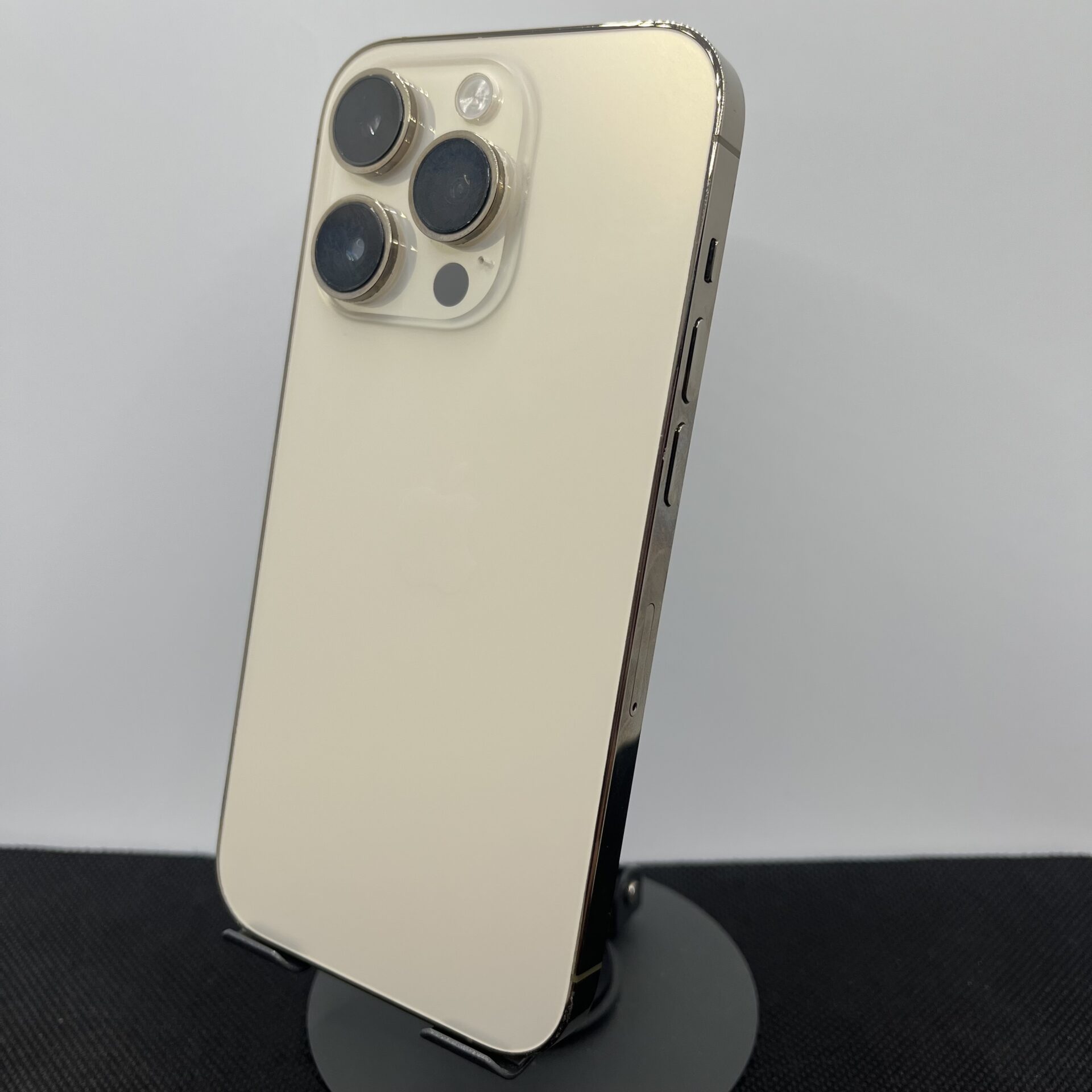 Apple iPhone 14 Pro 256GB Gold - Shadow Spots on 3x Zoom Camera (Condition: Good) - Image 9
