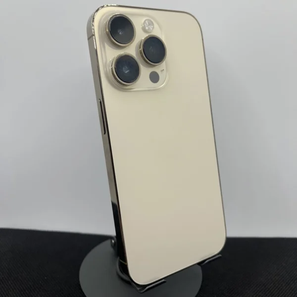 Apple iPhone 14 Pro 256GB Gold - Shadow Spots on 3x Zoom Camera