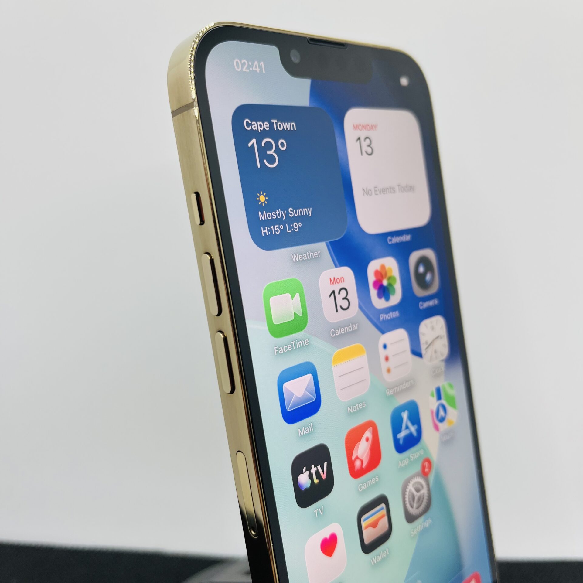 Apple iPhone 13 Pro 256GB Gold - No NFC (Condition: Good) - Image 4