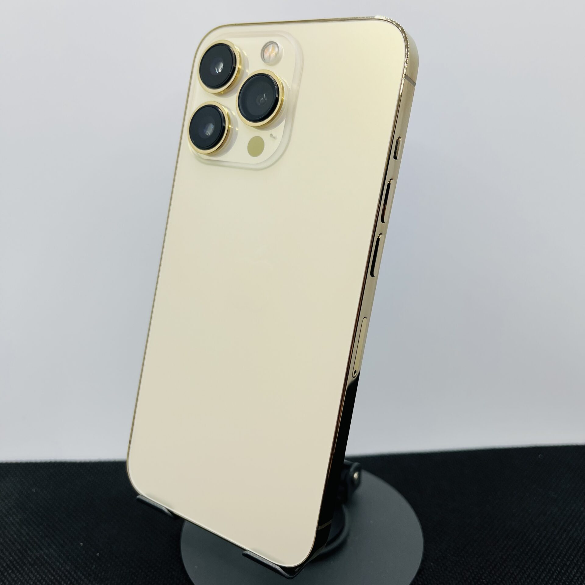 Apple iPhone 13 Pro 256GB Gold - No NFC (Condition: Good) - Image 9