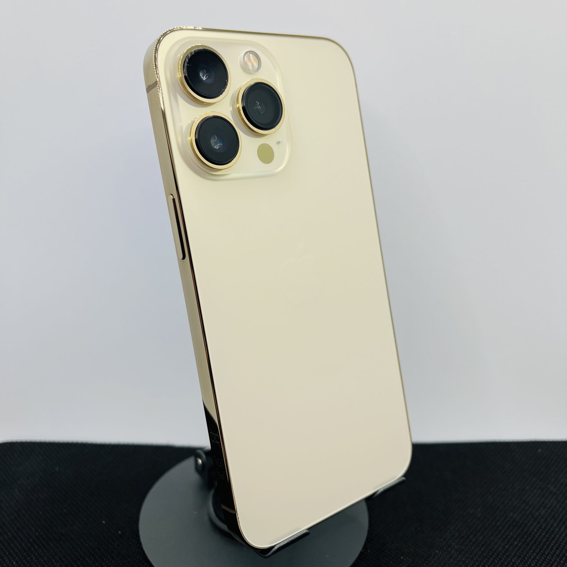 Apple iPhone 13 Pro 256GB Gold - No NFC (Condition: Good) - Image 7