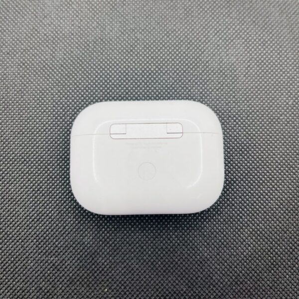 Apple AirPods Pro 2nd Gen White (Condition: Good) - Image 6