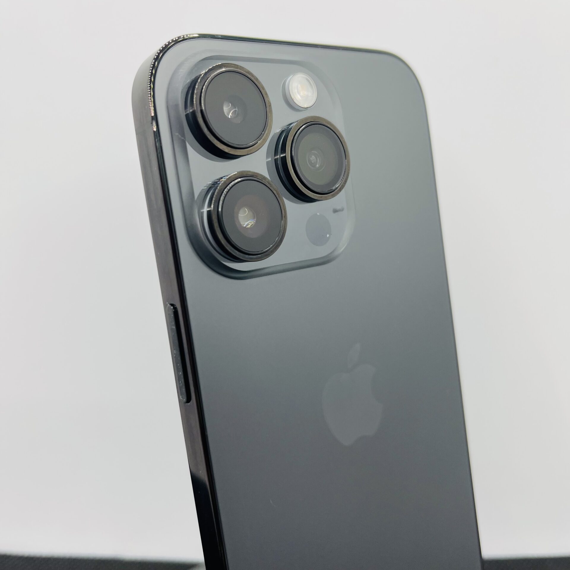 Apple iPhone 14 Pro 512GB Space Black - Shadow Spots (Condition: Good) - Image 8