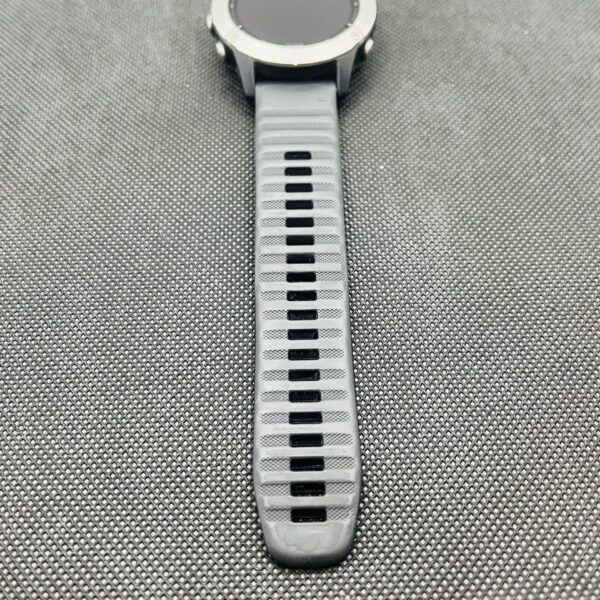Garmin Fenix 6 Silver with Black Band (Condition: Good) - Image 8