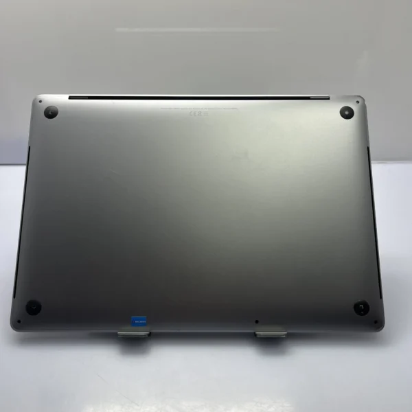 Apple MacBook Pro 16-Inch 