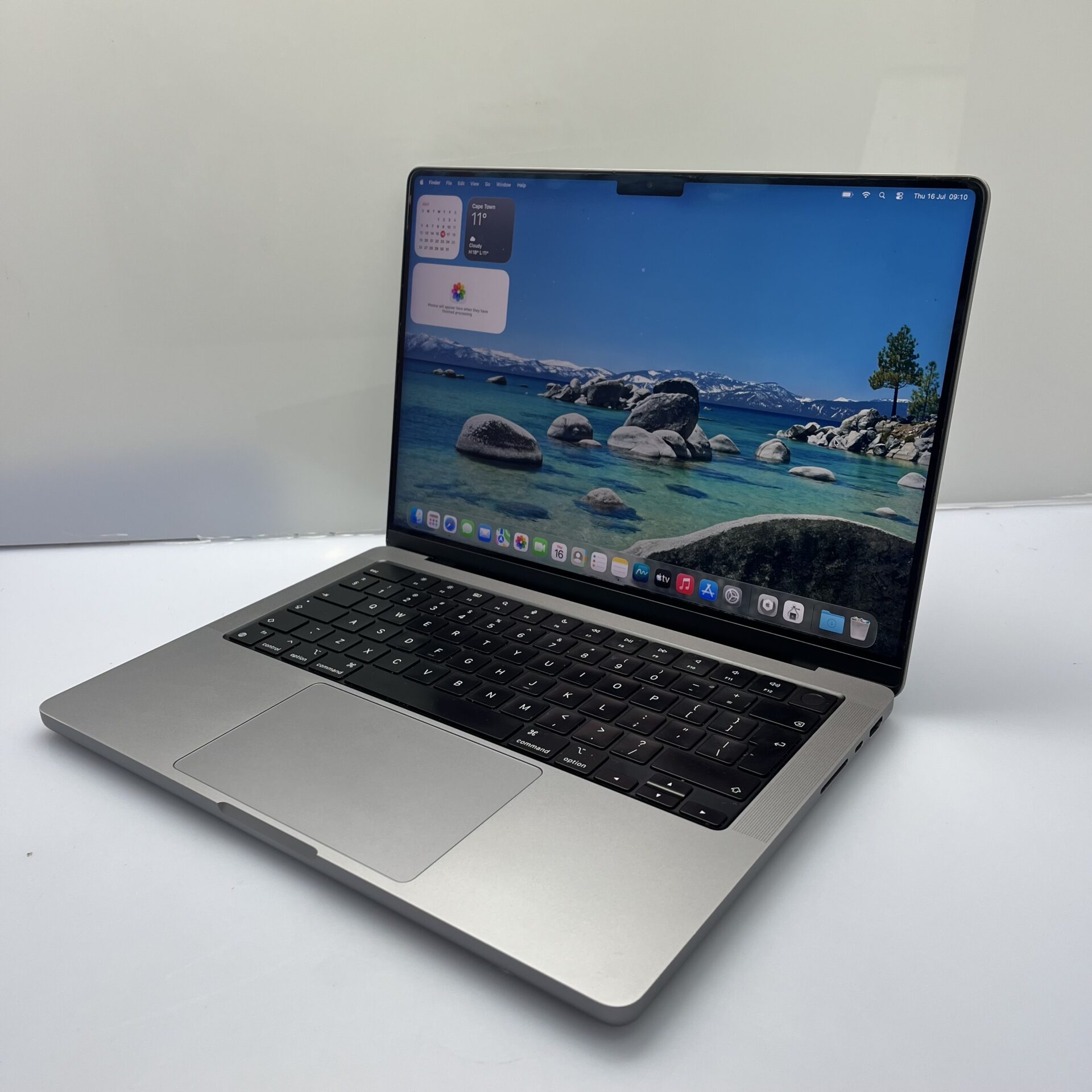 Apple MacBook Pro "M2 Pro" 14-Inch 10 CPU/16 GPU (2023) 16GB RAM 512GB SSD Space Gray (Condition: Good) - Image 4
