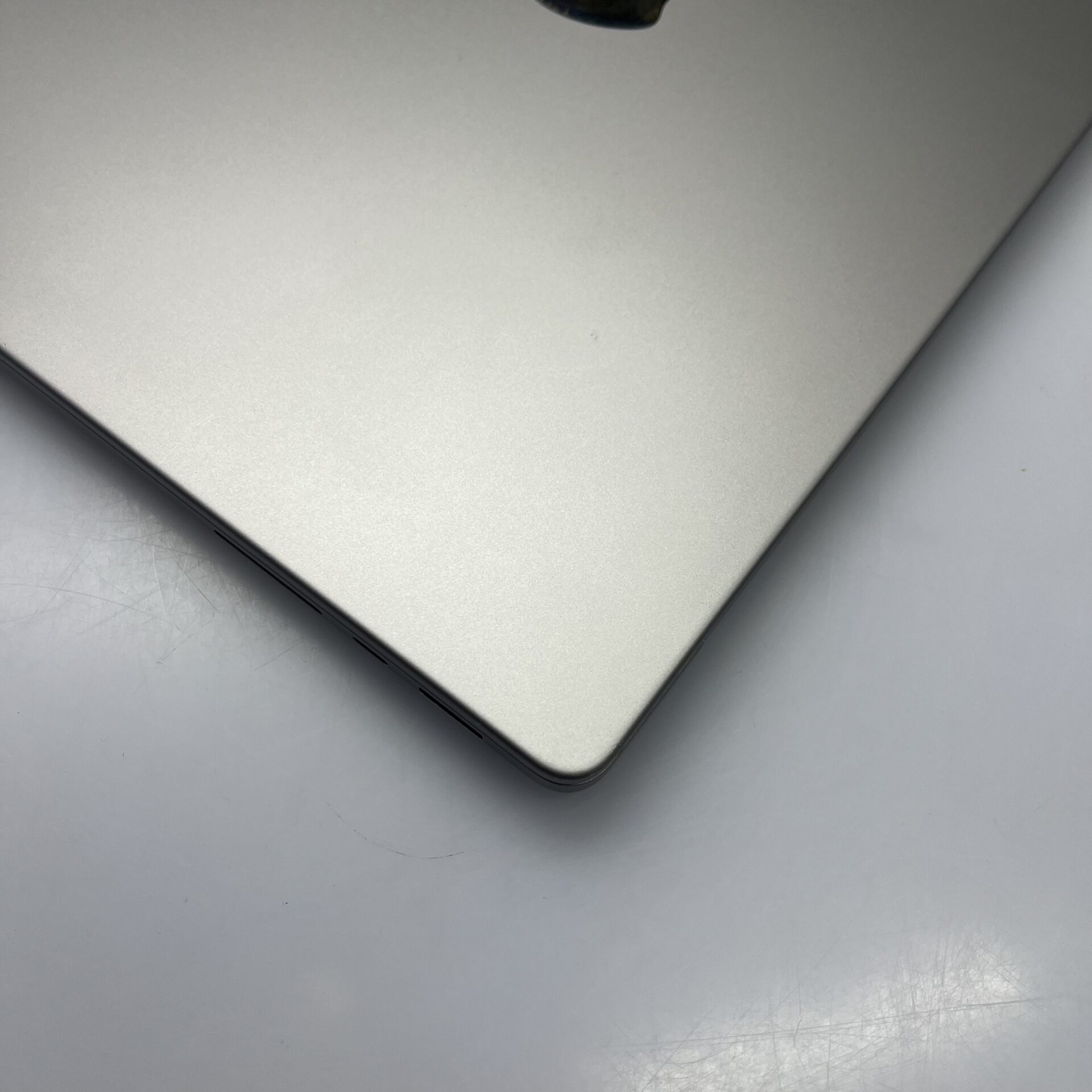 Apple MacBook Pro "M2 Pro" 14-Inch 10 CPU/16 GPU (2023) 16GB RAM 512GB SSD Space Gray (Condition: Good) - Image 6