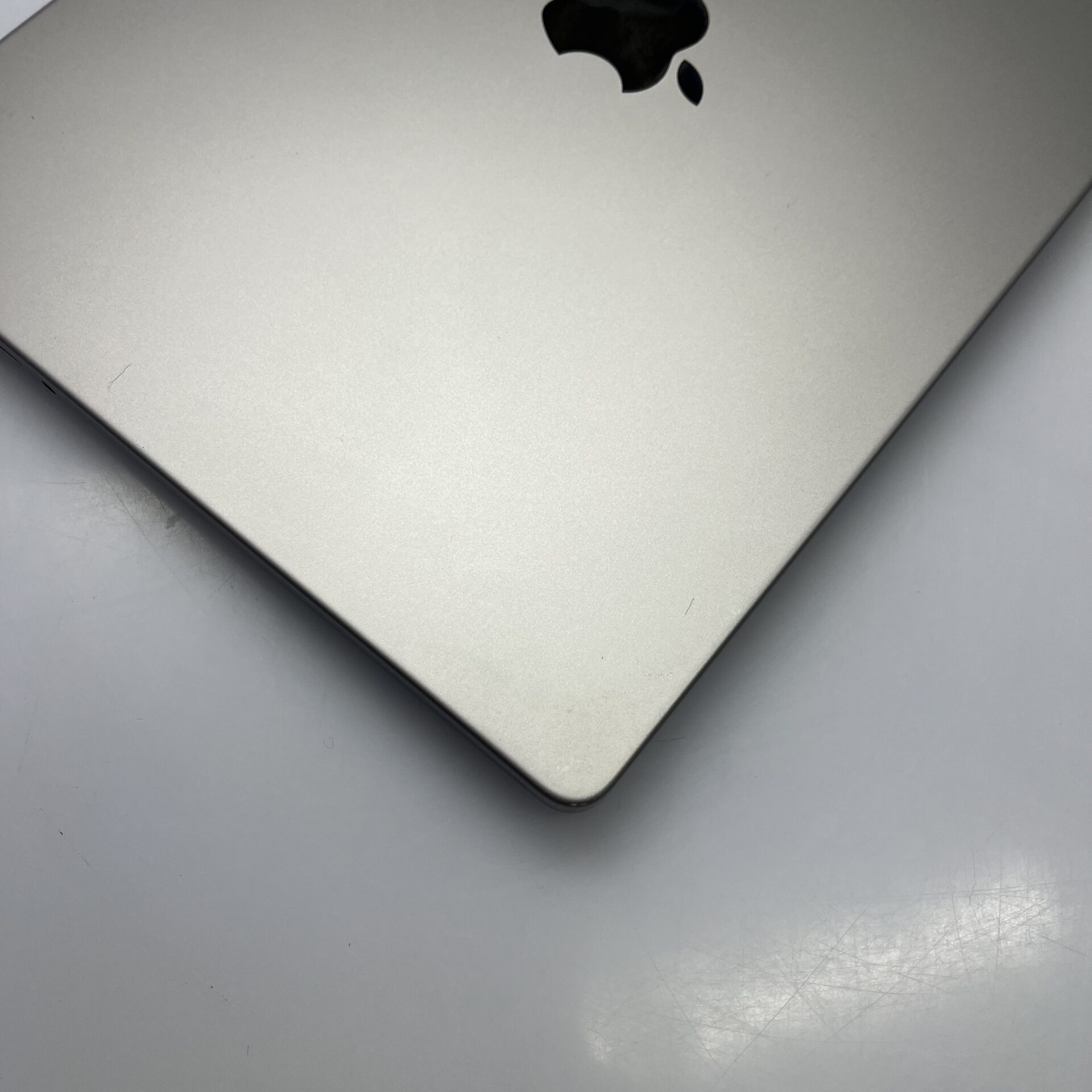 Apple MacBook Pro "M2 Pro" 14-Inch 10 CPU/16 GPU (2023) 16GB RAM 512GB SSD Space Gray (Condition: Good) - Image 5