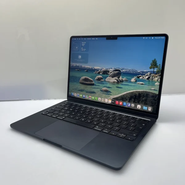 Apple MacBook Air 13-inch 