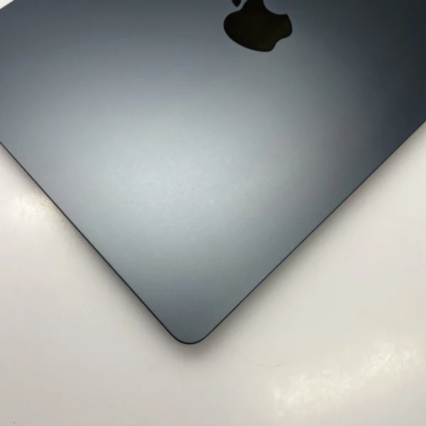 Apple MacBook Air 13-inch 