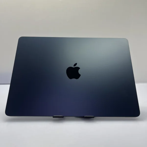 Apple MacBook Air 13-inch 
