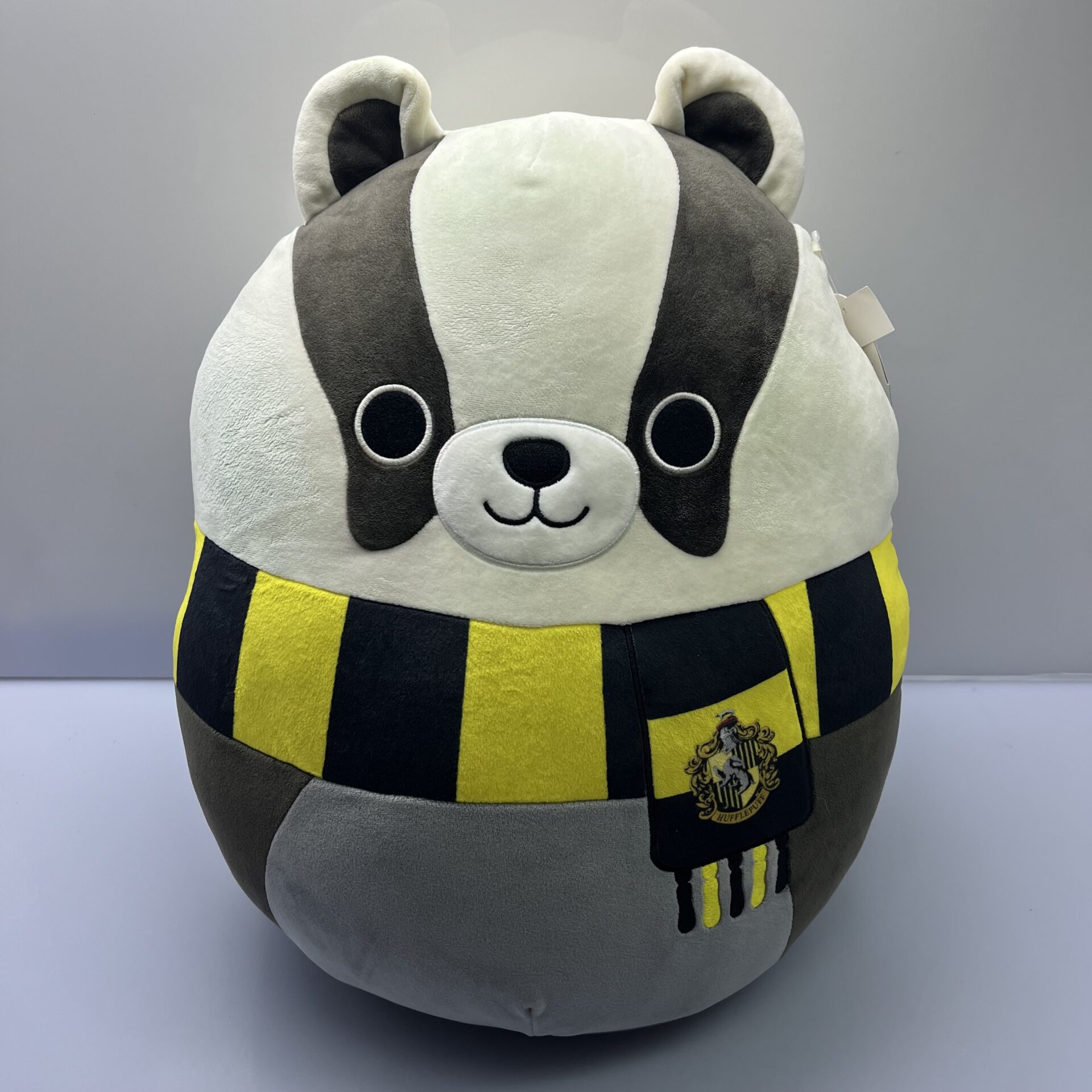 COMBO DEAL: Squishmallow Large Plush 16-inch Hufflepuff Badger, Ravenclaw Raven and Philomena Purple Toad Combo (Condition: Good) - Image 5