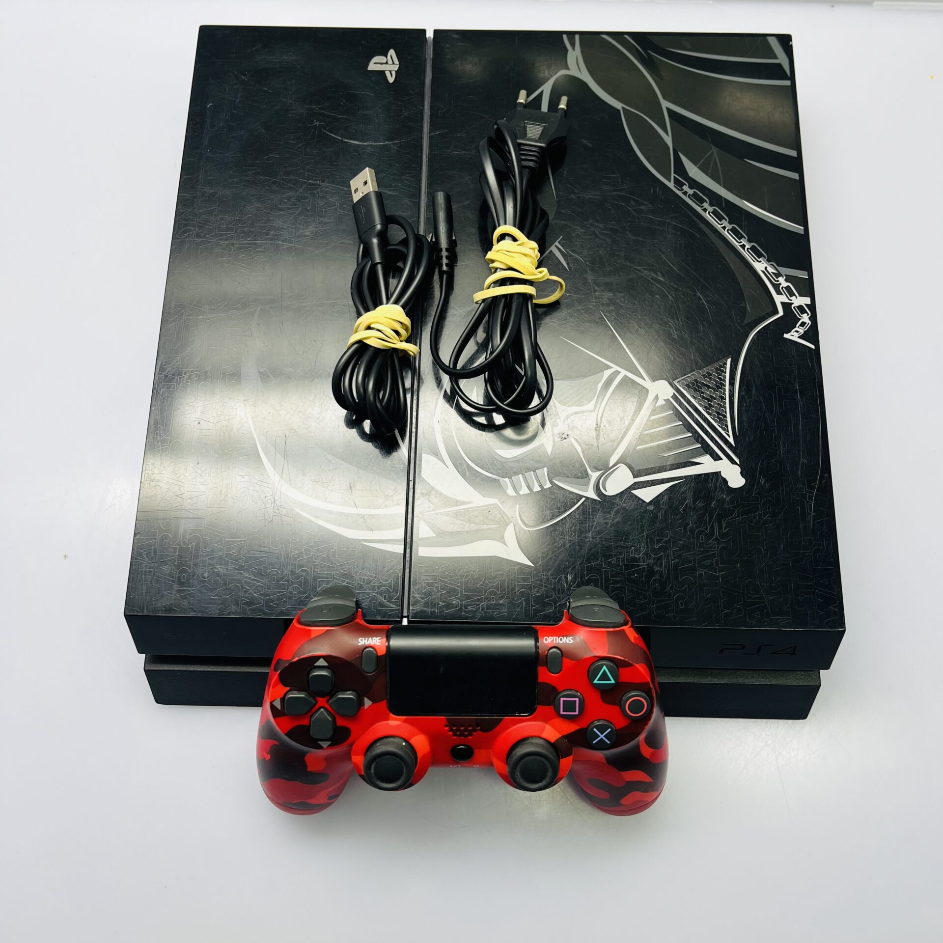 Sony PlayStation 4 500GB Star Wars Darth Vader Limited Edition + Controller + HDMI + Power Cable (Condition: Good) - Image 2