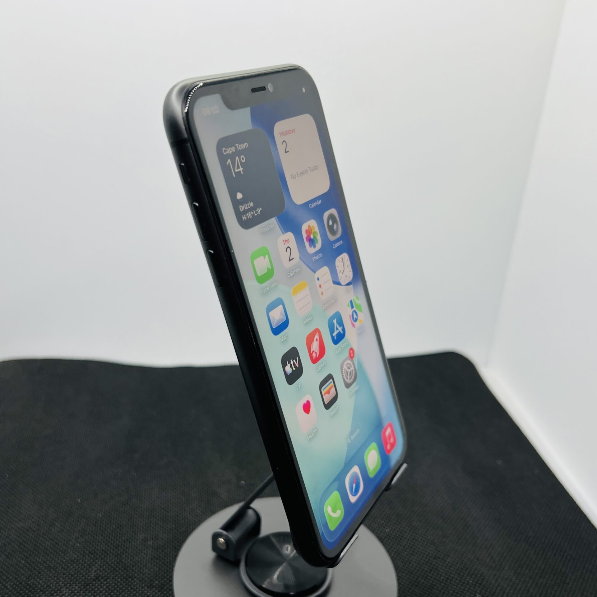 Apple iPhone 11 128GB Black (Condition: Good) - Image 3