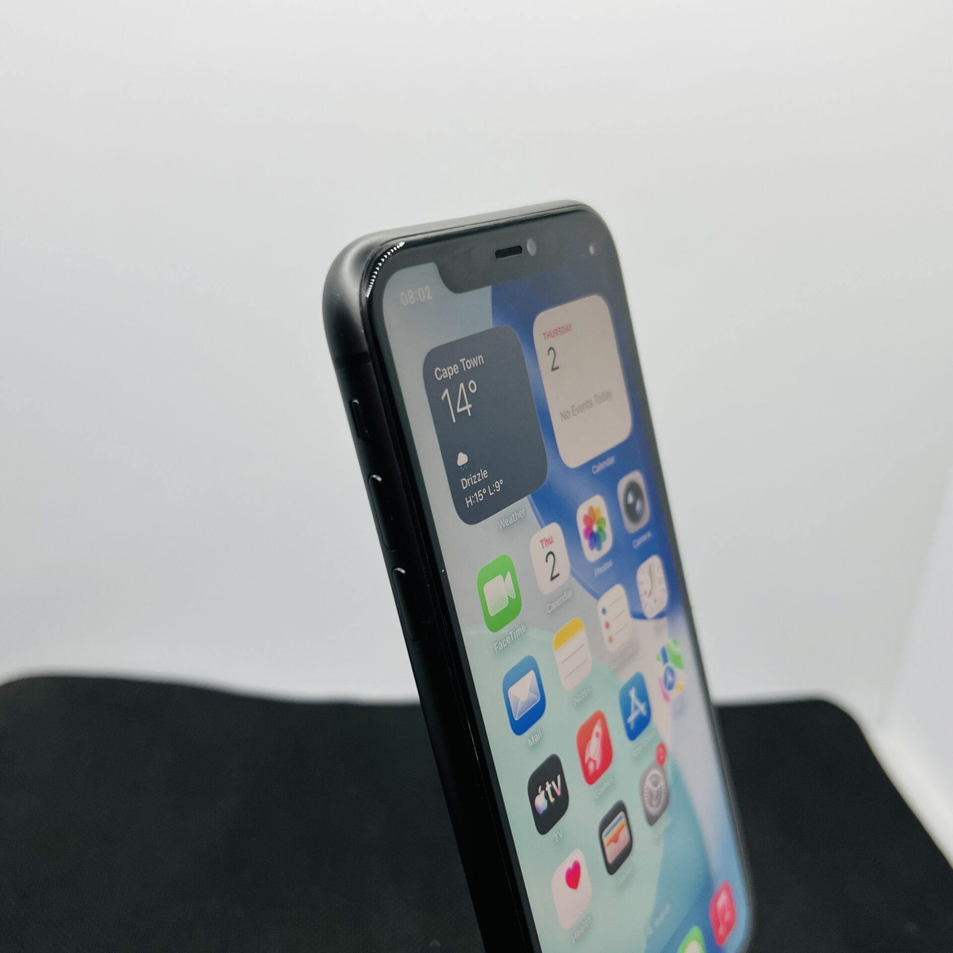Apple iPhone 11 128GB Black (Condition: Good) - Image 4