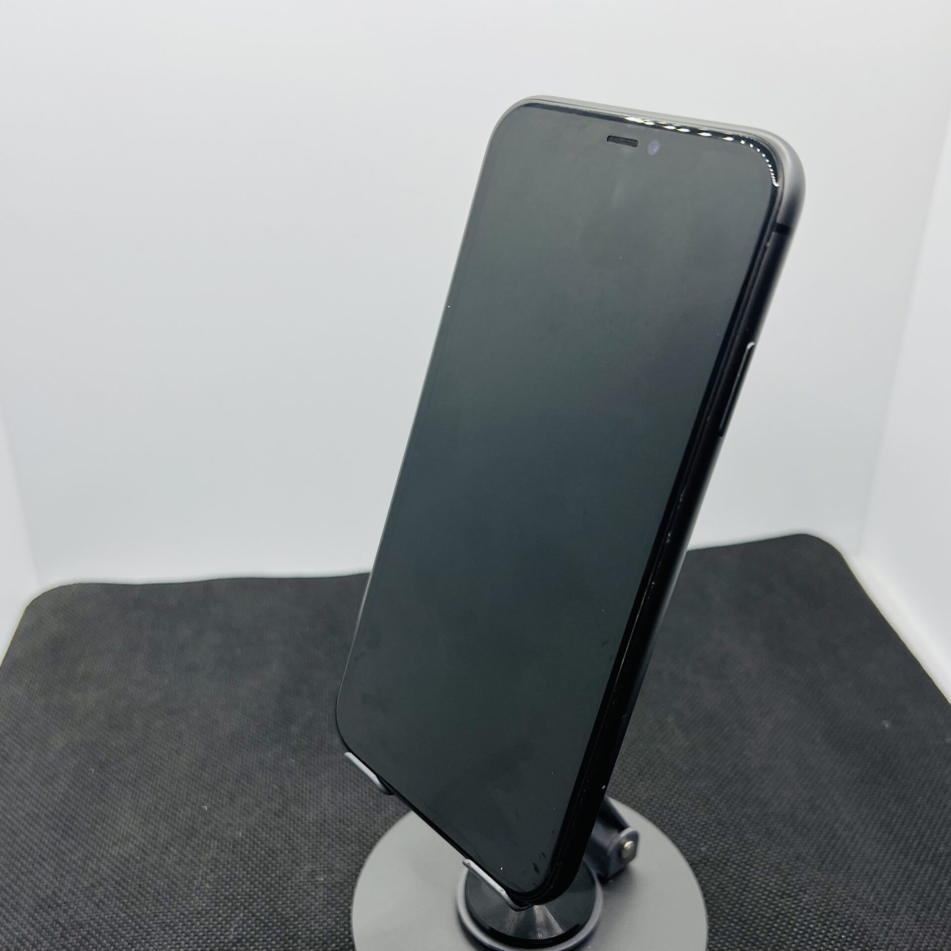 Apple iPhone 11 128GB Black (Condition: Good) - Image 7