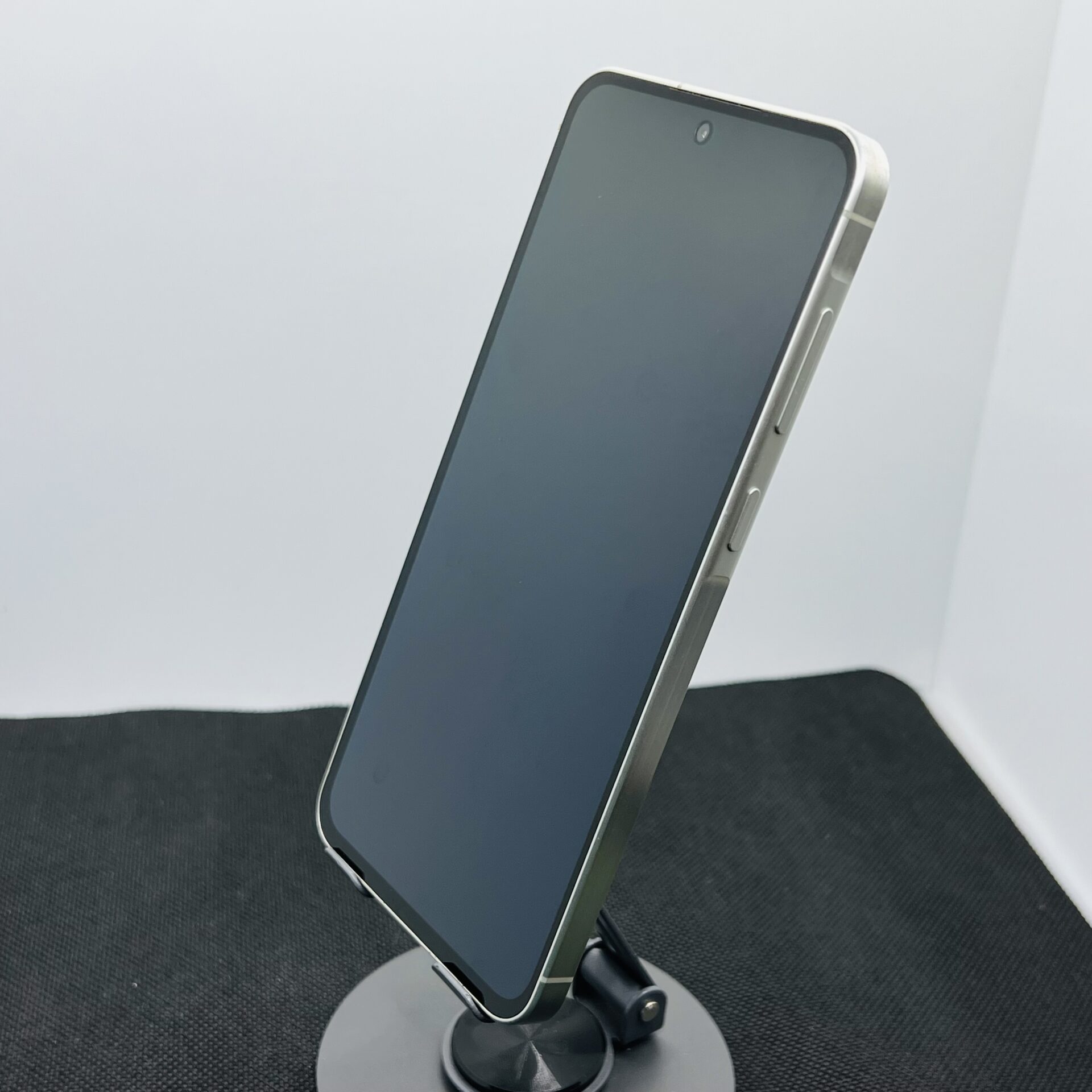 Samsung Galaxy A56 256GB Awesome Olive (Condition: Good) - Image 6
