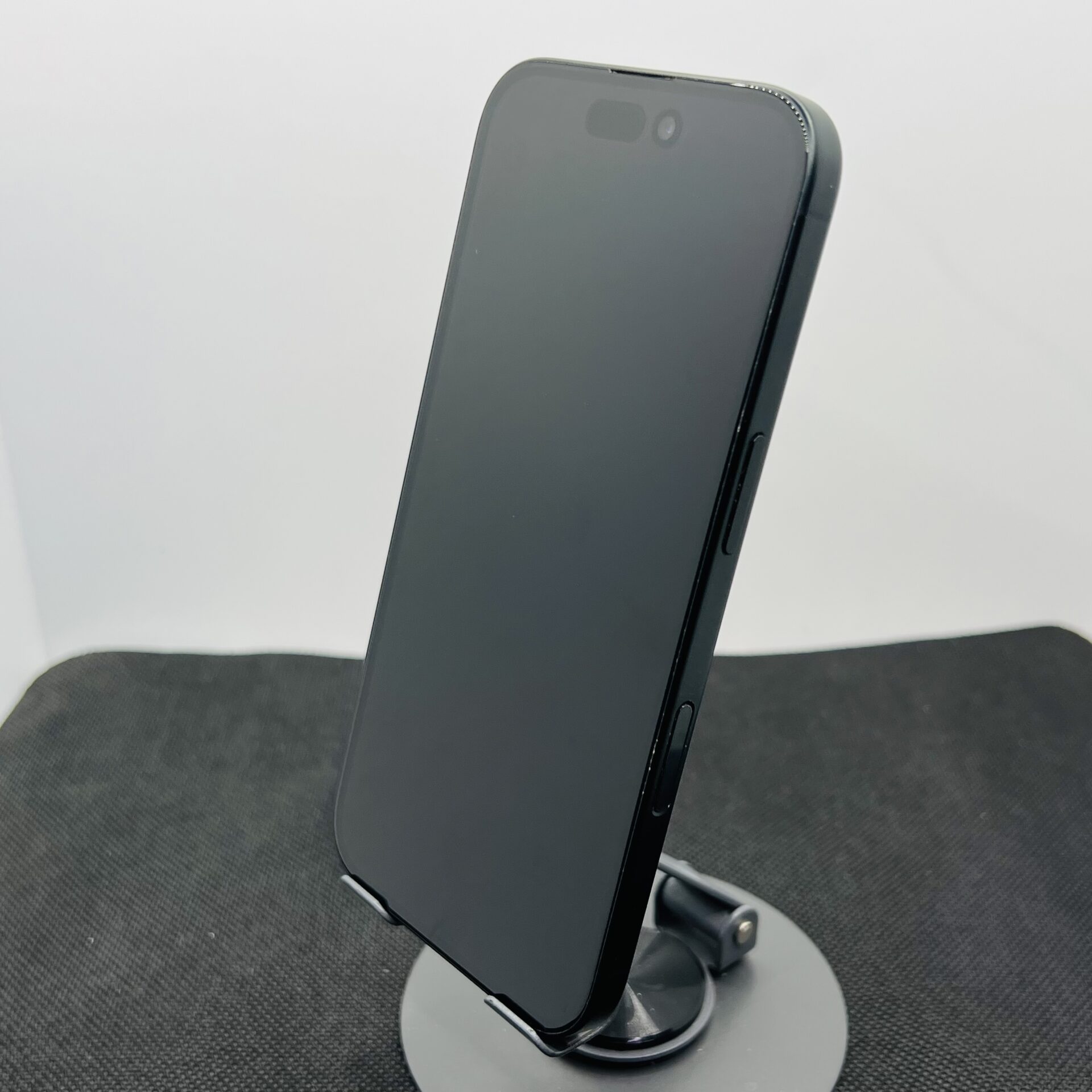 Apple iPhone 16 128GB Black (Condition: Excellent) - Image 7