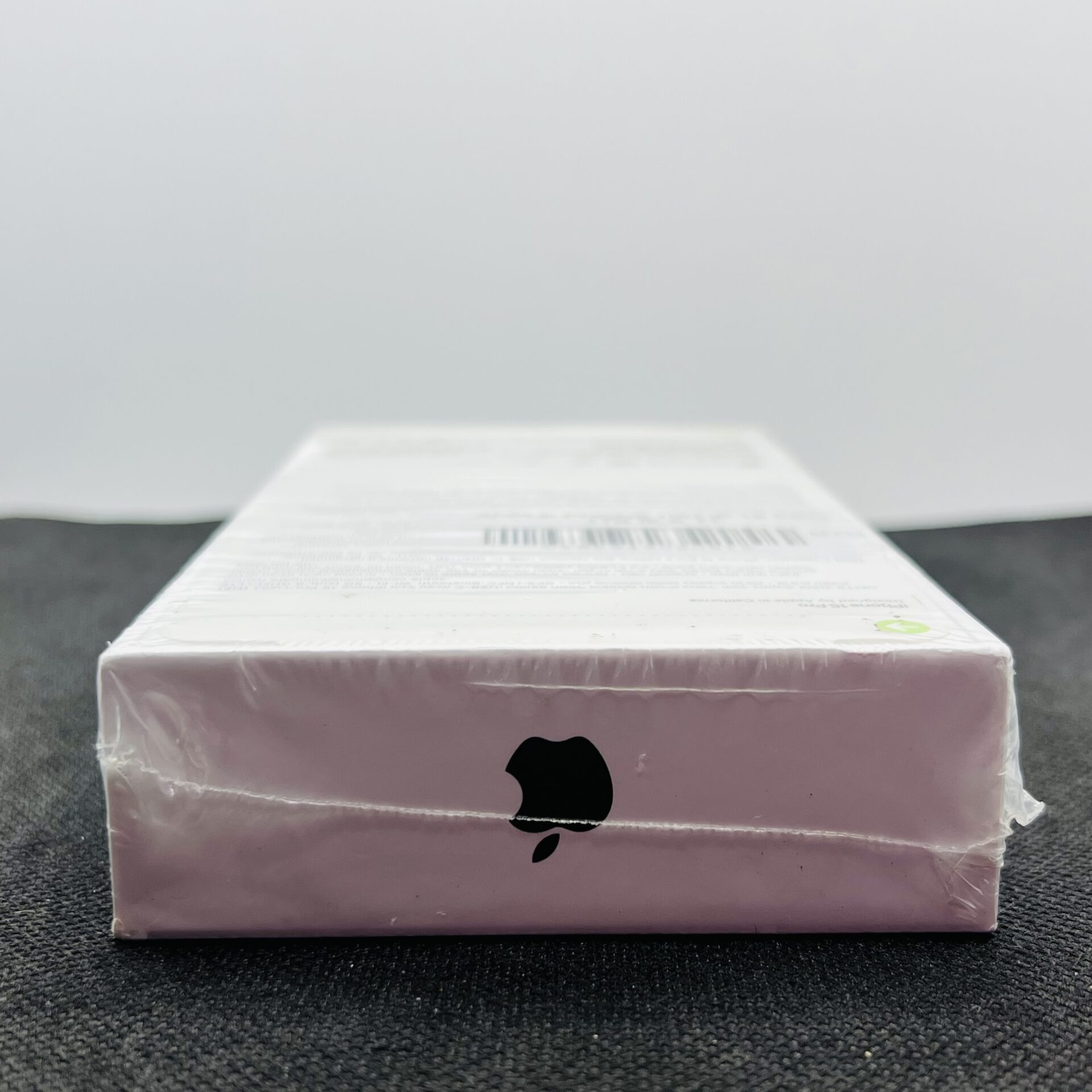 Apple iPhone 15 Pro 1TB Black Titanium (Condition: Brand New) - Image 5