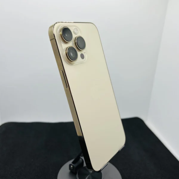 Apple iPhone 14 Pro Max 256GB Gold - Shadow Spots on Rear Camera