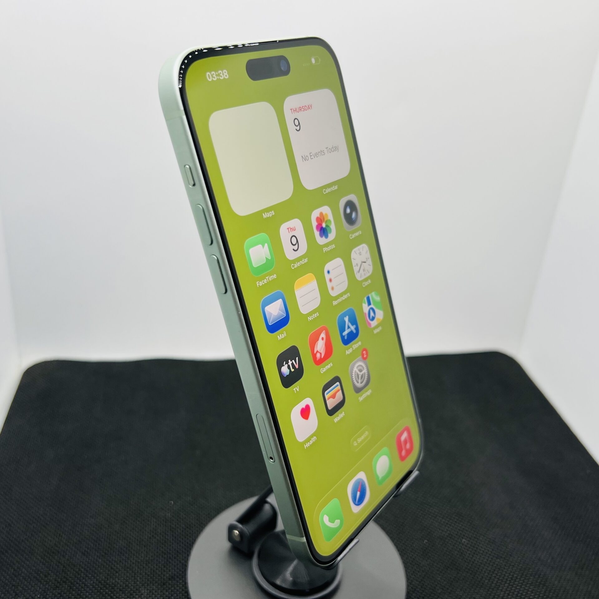 Apple iPhone 15 Plus 256GB Green (Condition: Excellent) - Image 3