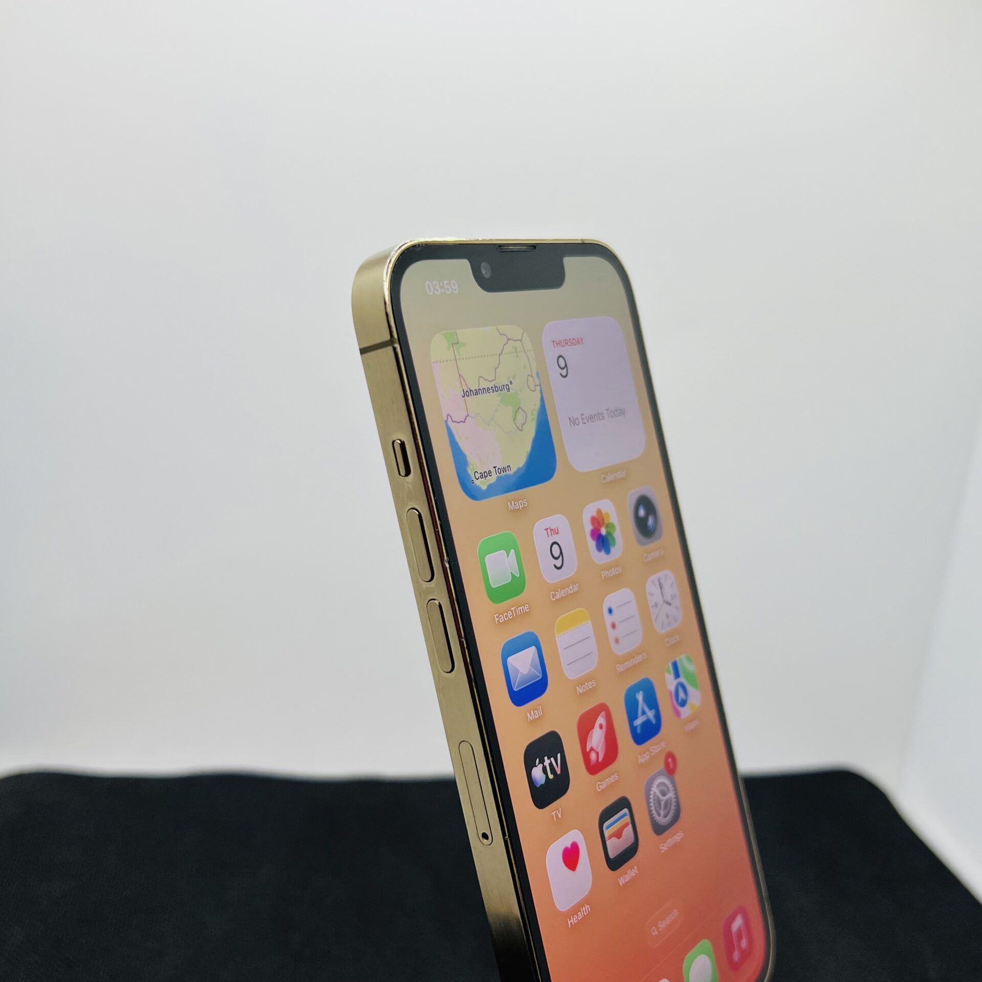 Apple iPhone 13 Pro 256GB Gold (Condition: Good) - Image 4
