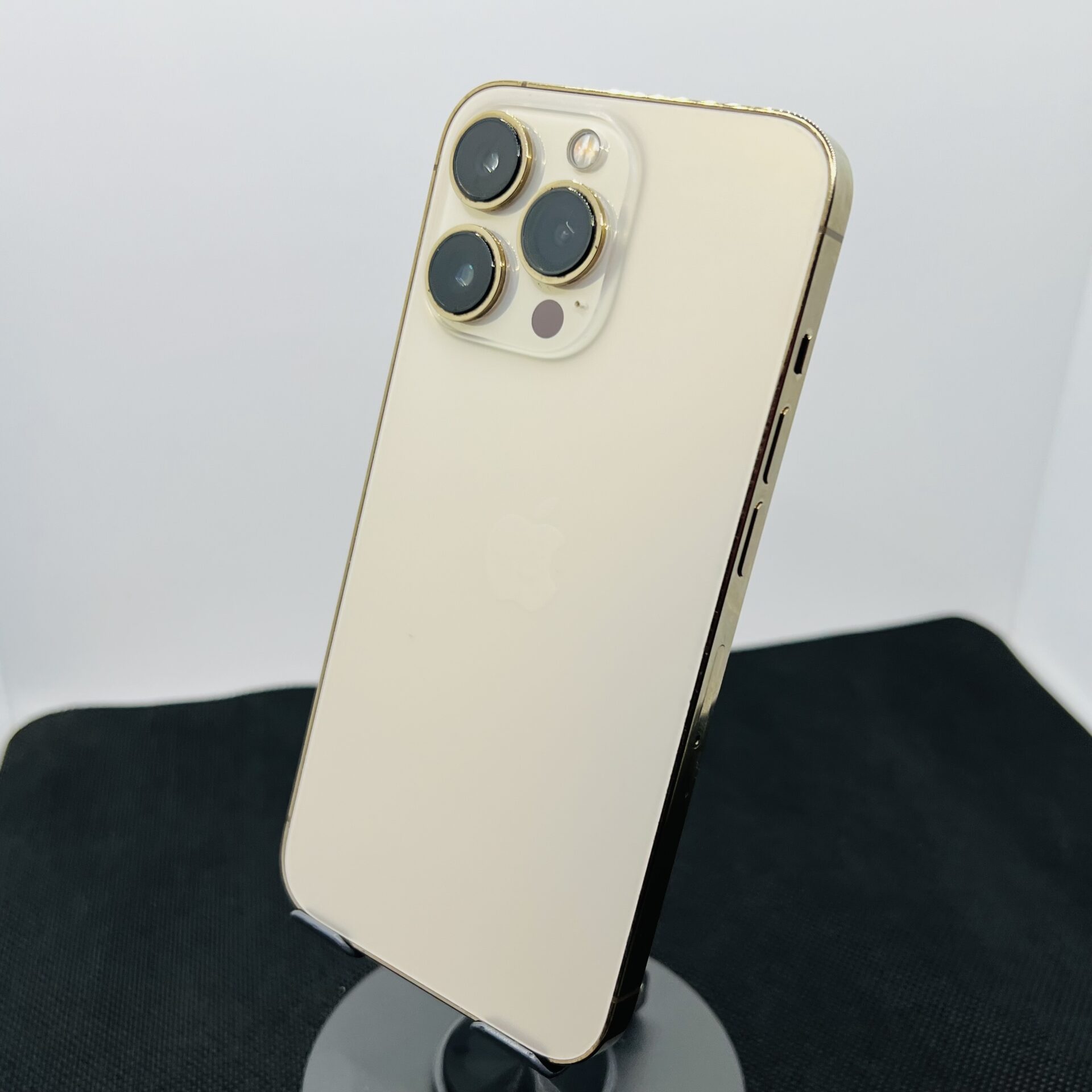 Apple iPhone 13 Pro 256GB Gold (Condition: Good) - Image 8