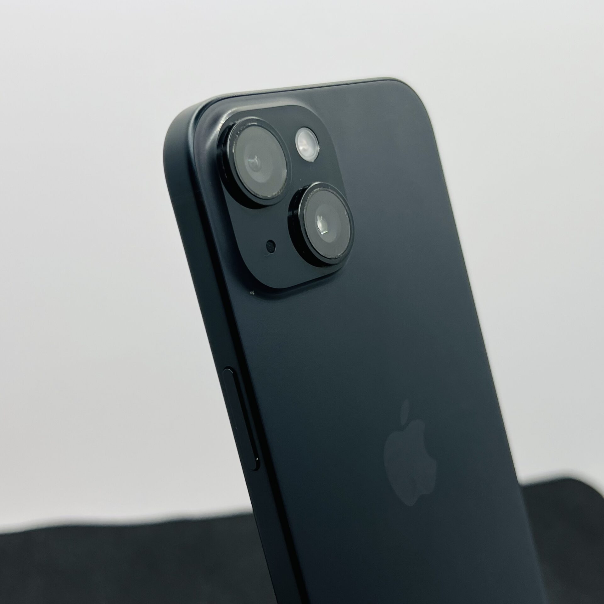 Apple iPhone 15 128GB Black (Condition: Excellent) - Image 10