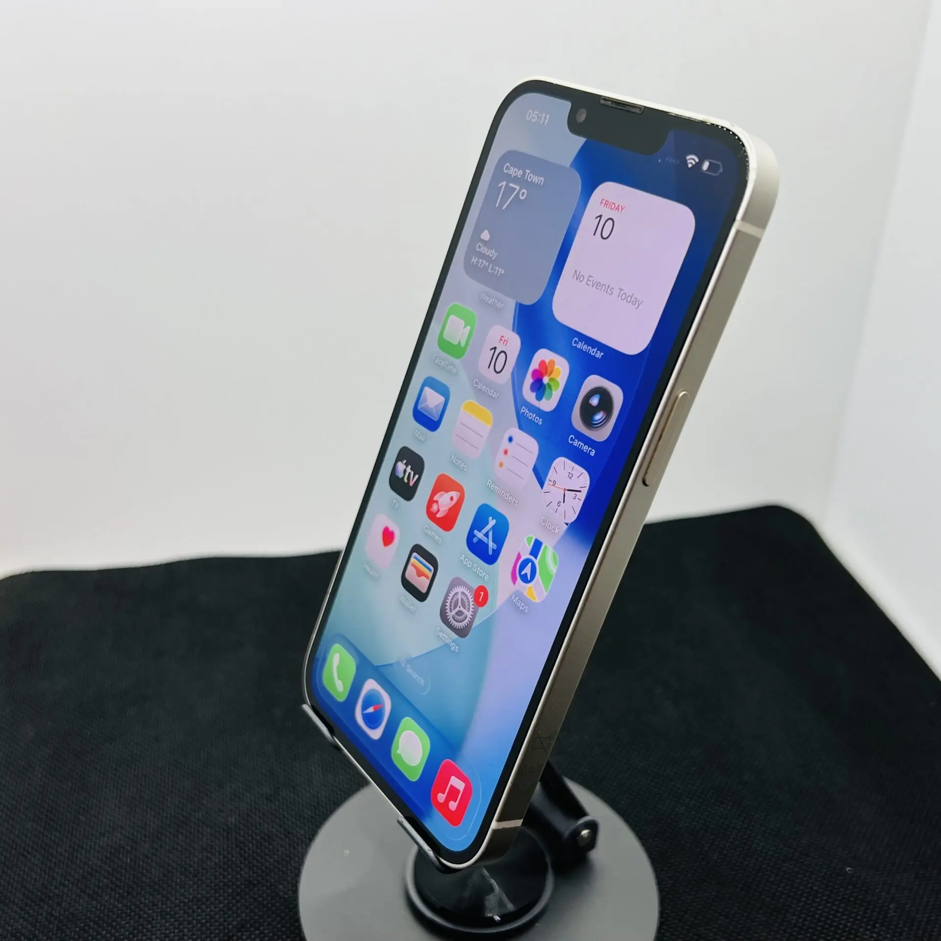 Apple iPhone 13 128GB Starlight (Condition: Good) - Image 5