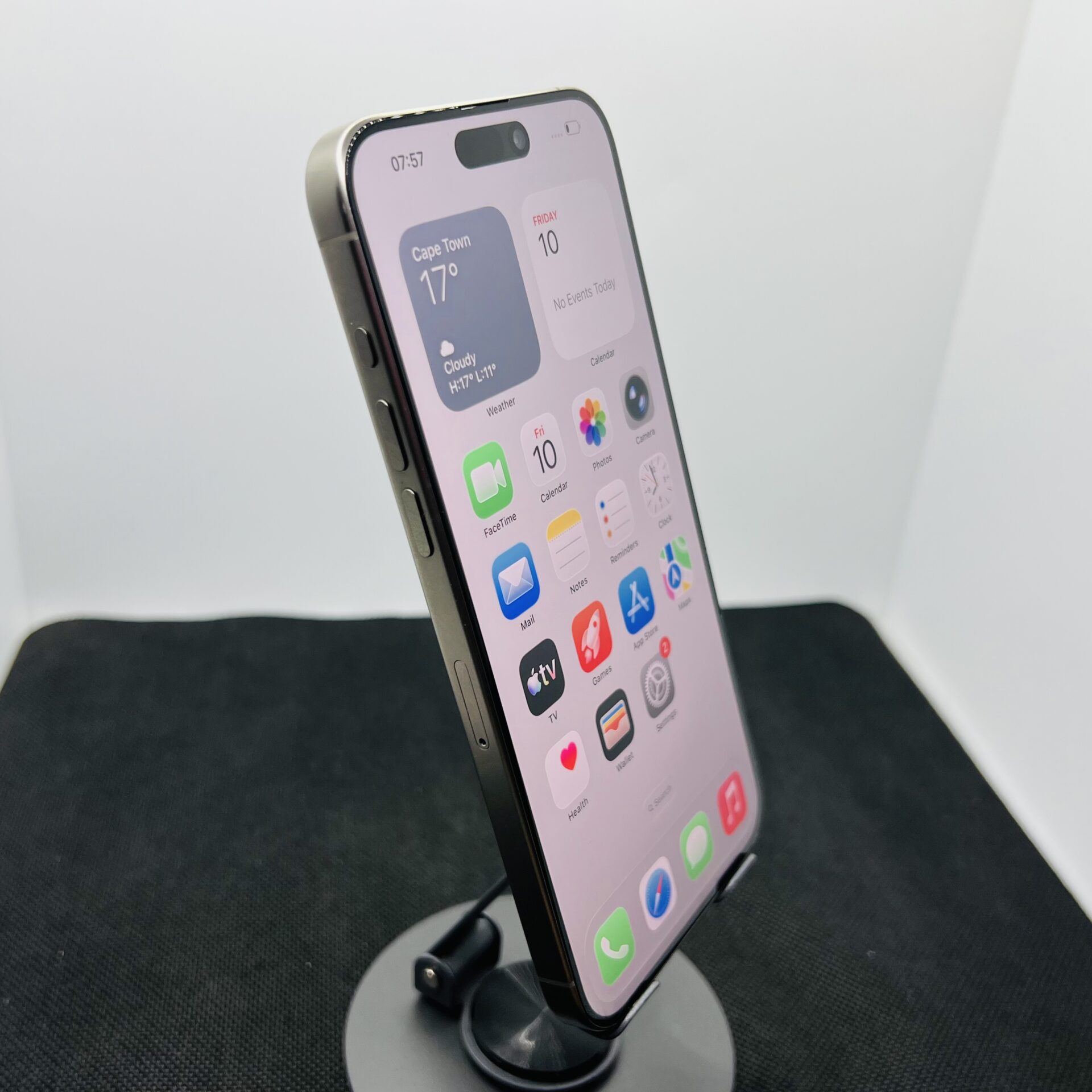 Apple iPhone 15 Pro Max 256GB Natural Titanium (Condition: Good) - Image 3