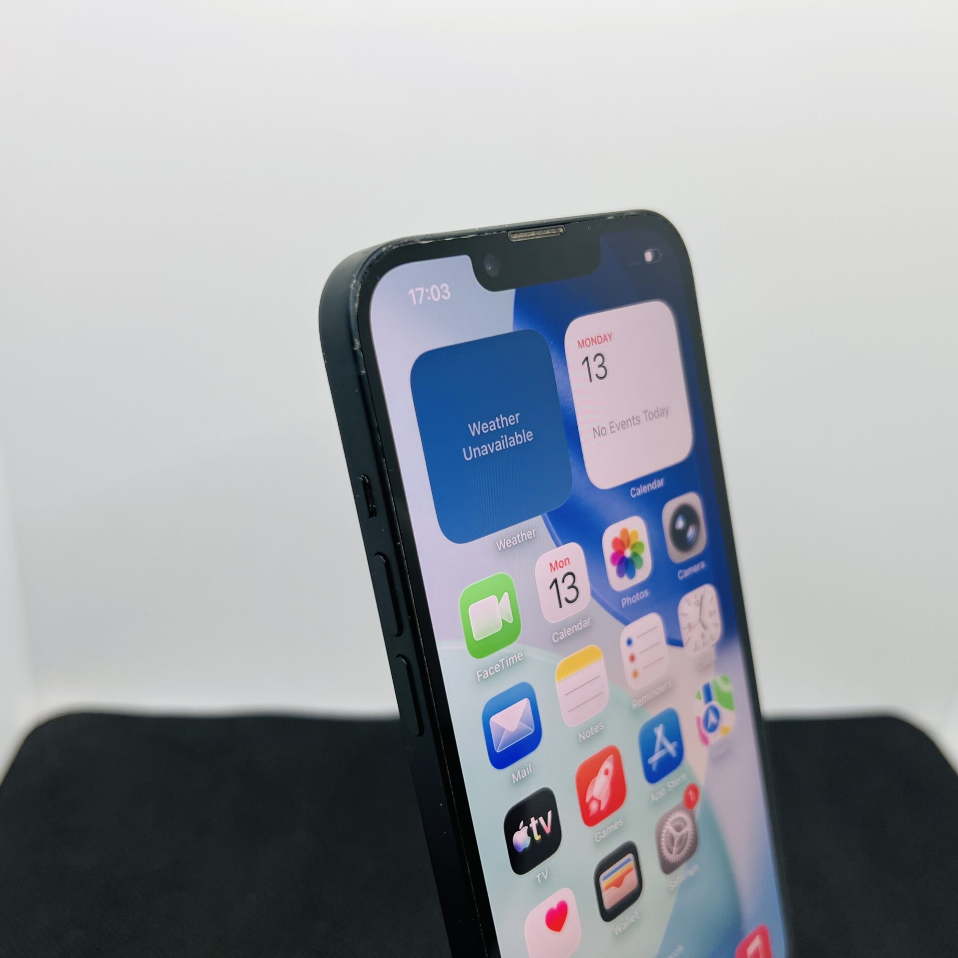 Apple iPhone 14 256GB Midnight (Condition: Good) - Image 4