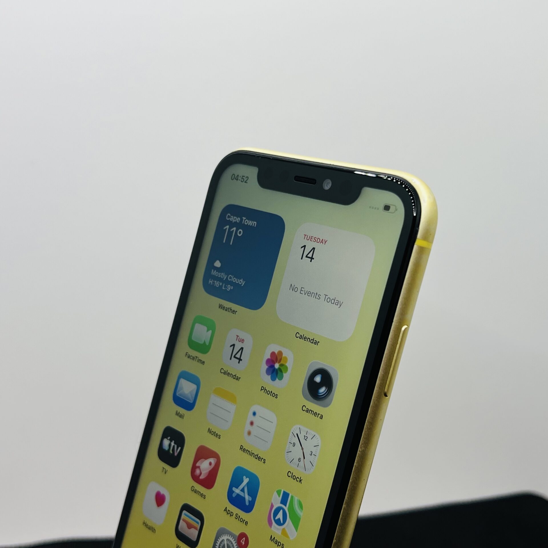 Apple iPhone 11 64GB Yellow - Face ID Not Working (Condition: Good) - Image 6